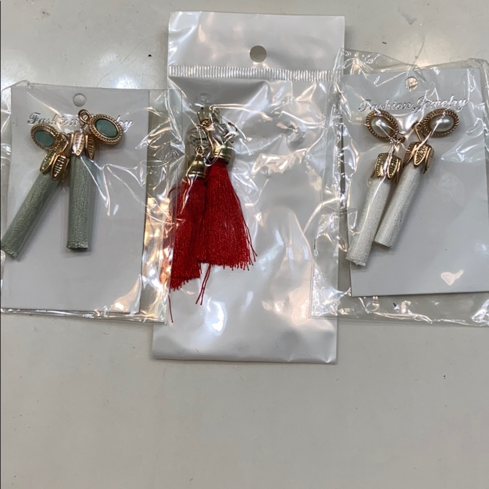 3 piece tassel earrings